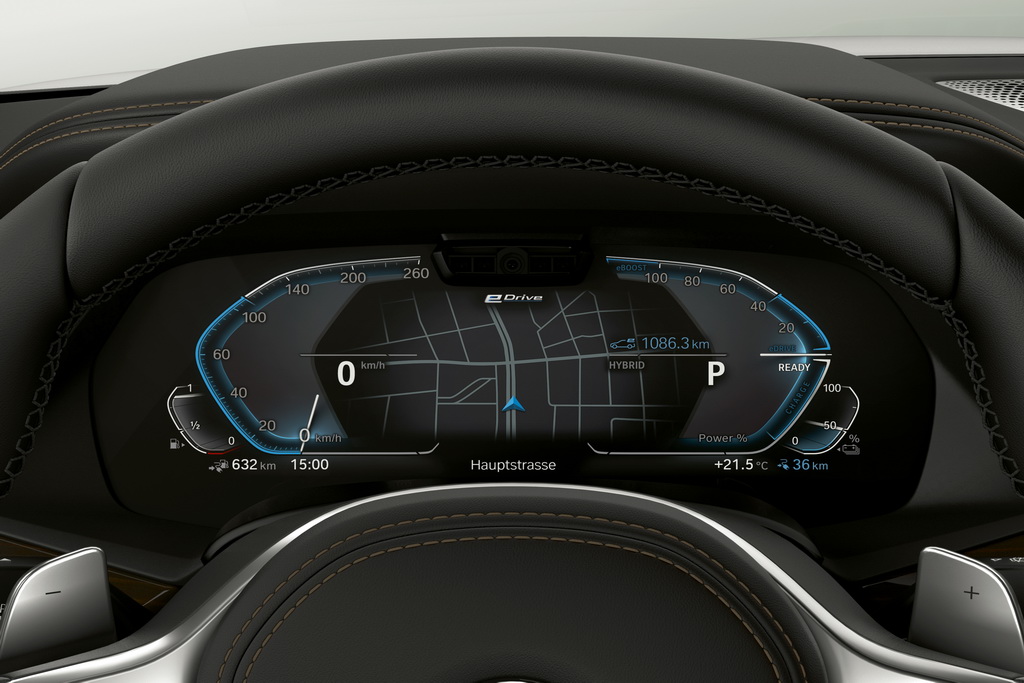 BMW X5 xDrive45e iPerformance details