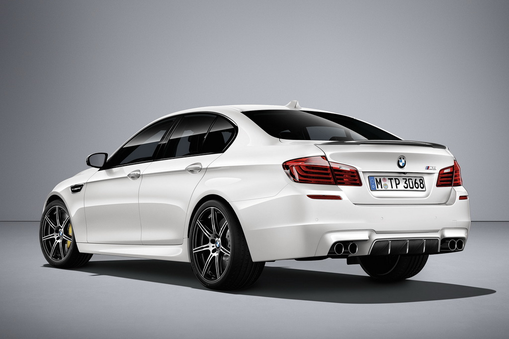 BMW M5 Competition Edition back