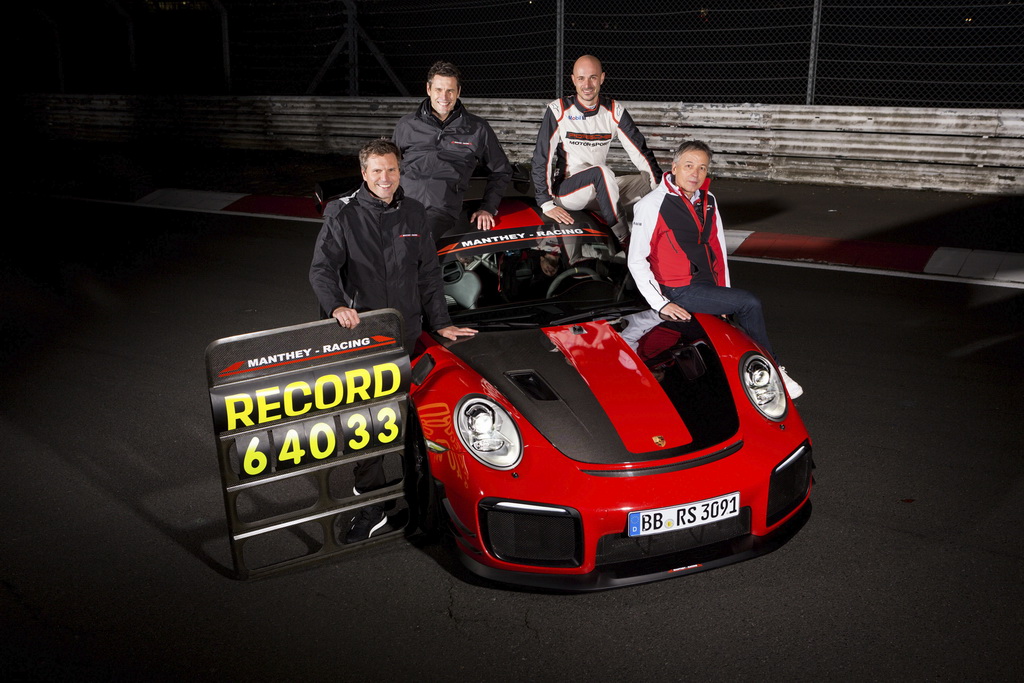 Porsche 911 GT2 RS MR, record