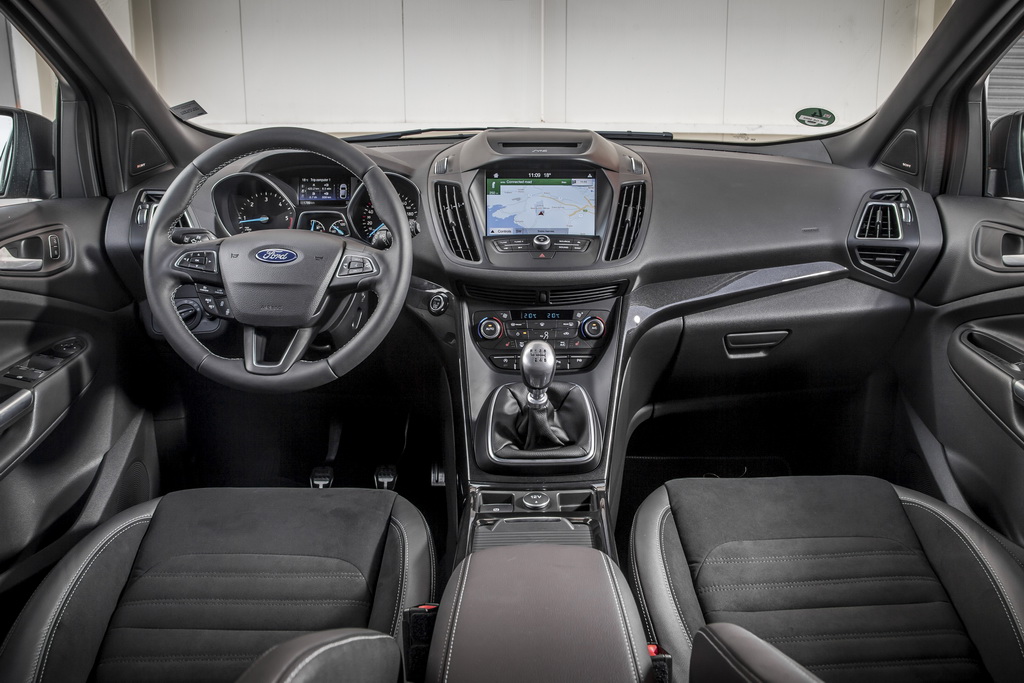 Ford Kuga ST-Line 2016 interior