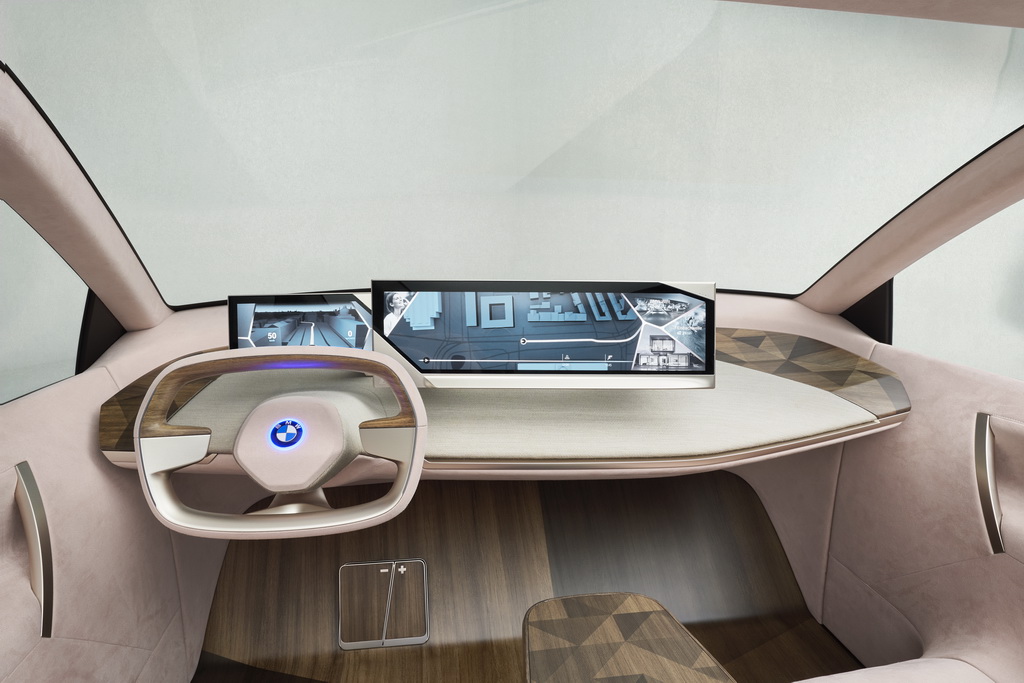 BMW Vision iNEXT interior 2