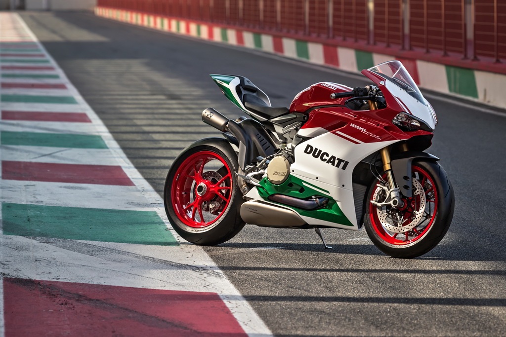 Ducati 1299 Panigale R Final Edition 3