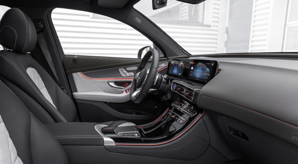 Νέα Mercedes Benz EQC interior