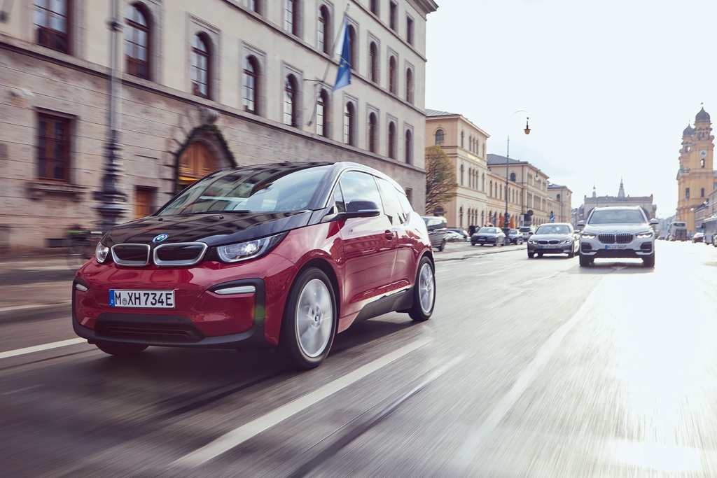 BMW Group, σημαντική αύξηση πωλήσεων ηλεκτρικών οχημάτων (5)