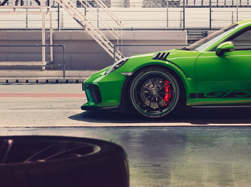 Dunlop Sport για την Porsche 911 GT3 RS (2)
