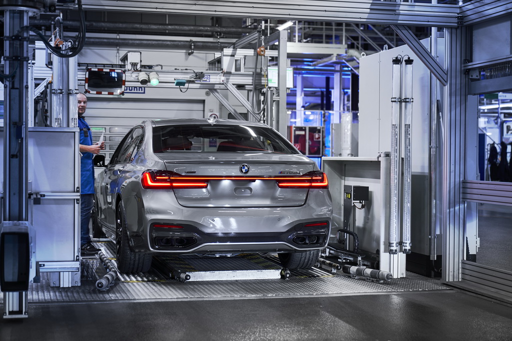Ξεκίνησε η παραγωγή της νέας BMW Σειράς 7 (2)