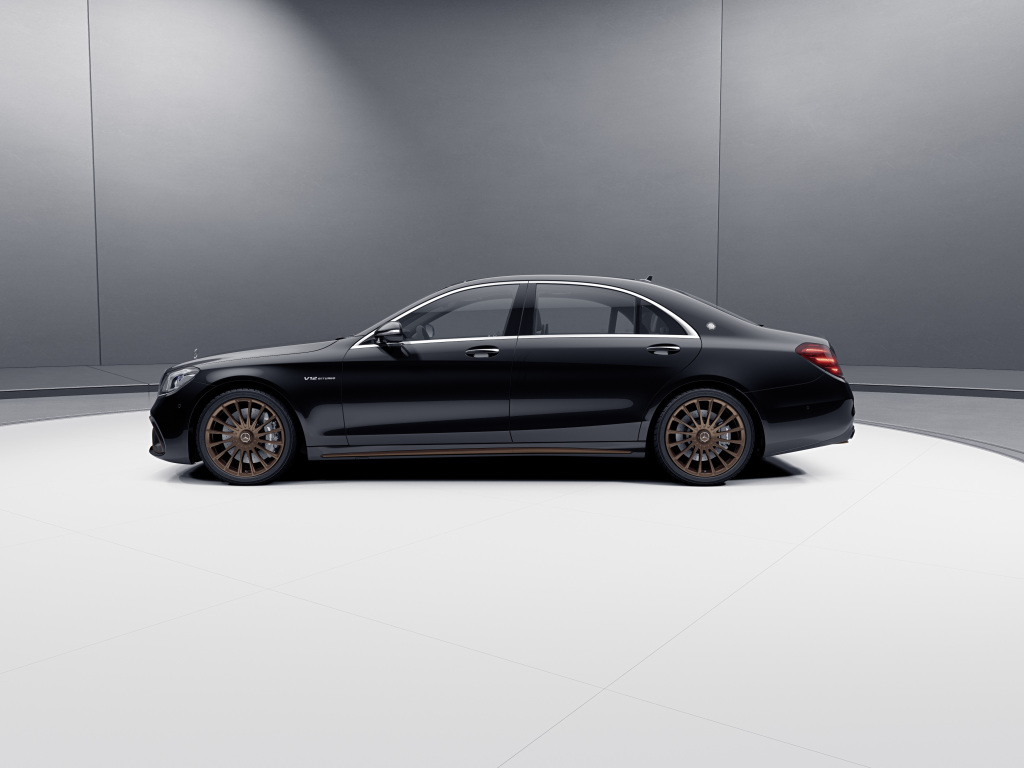 Mercedes AMG S 65 Final Edition side
