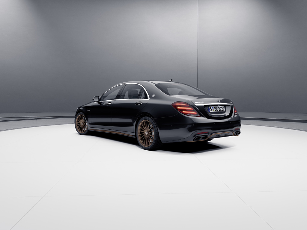 Mercedes AMG S 65 Final Edition back