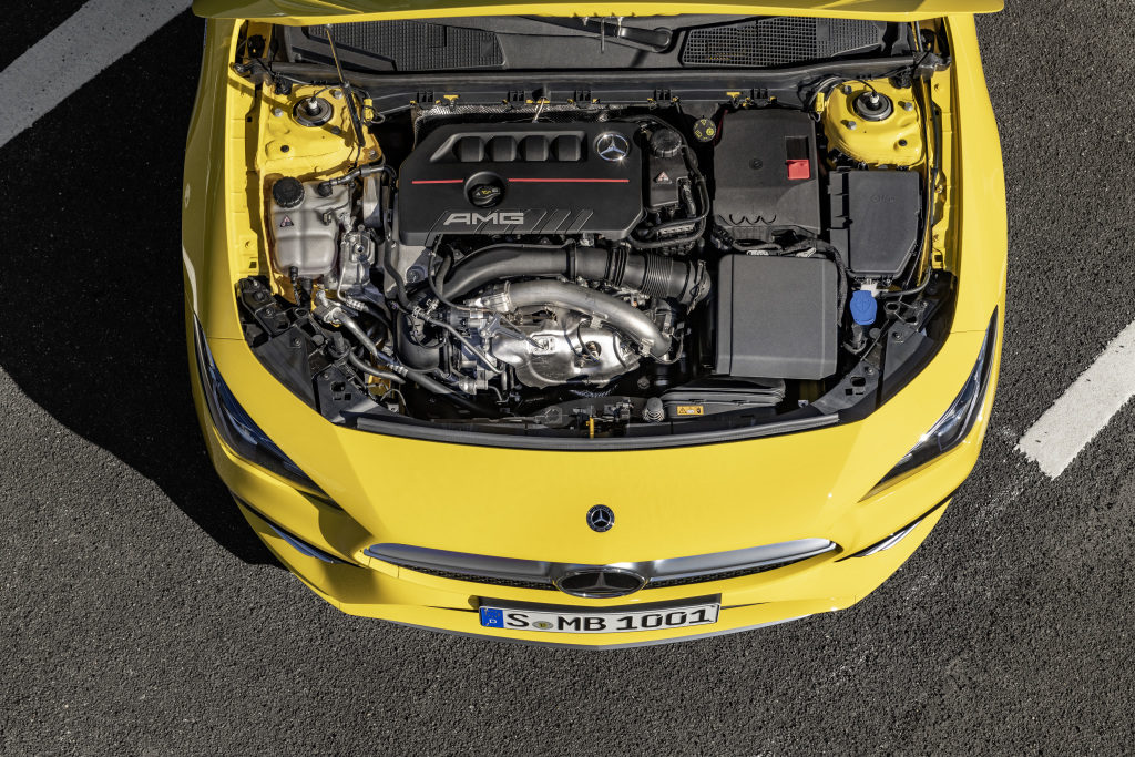 Νέα Mercedes AMG CLA 35 4MATIC engine
