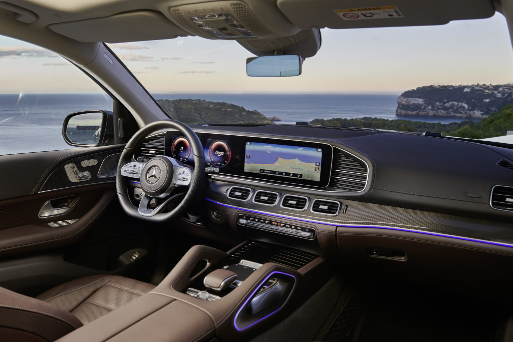 Νέα Mercedes GLS interior