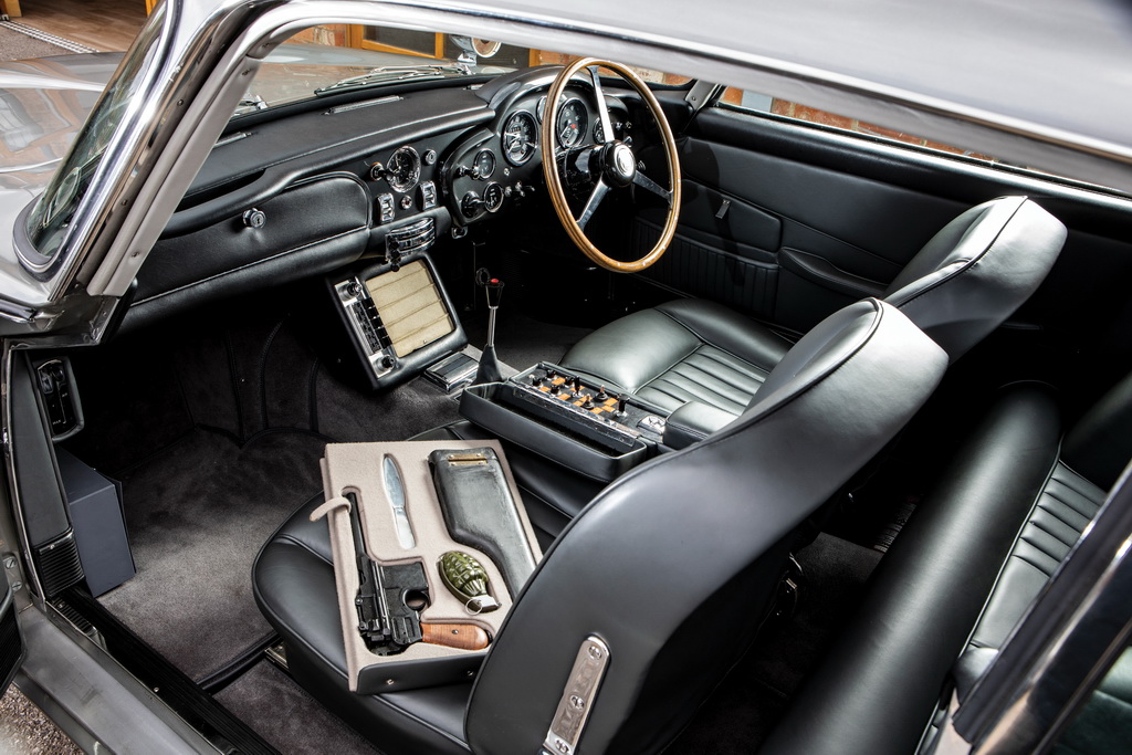 1965 Aston Martin DB5 Bond Car 