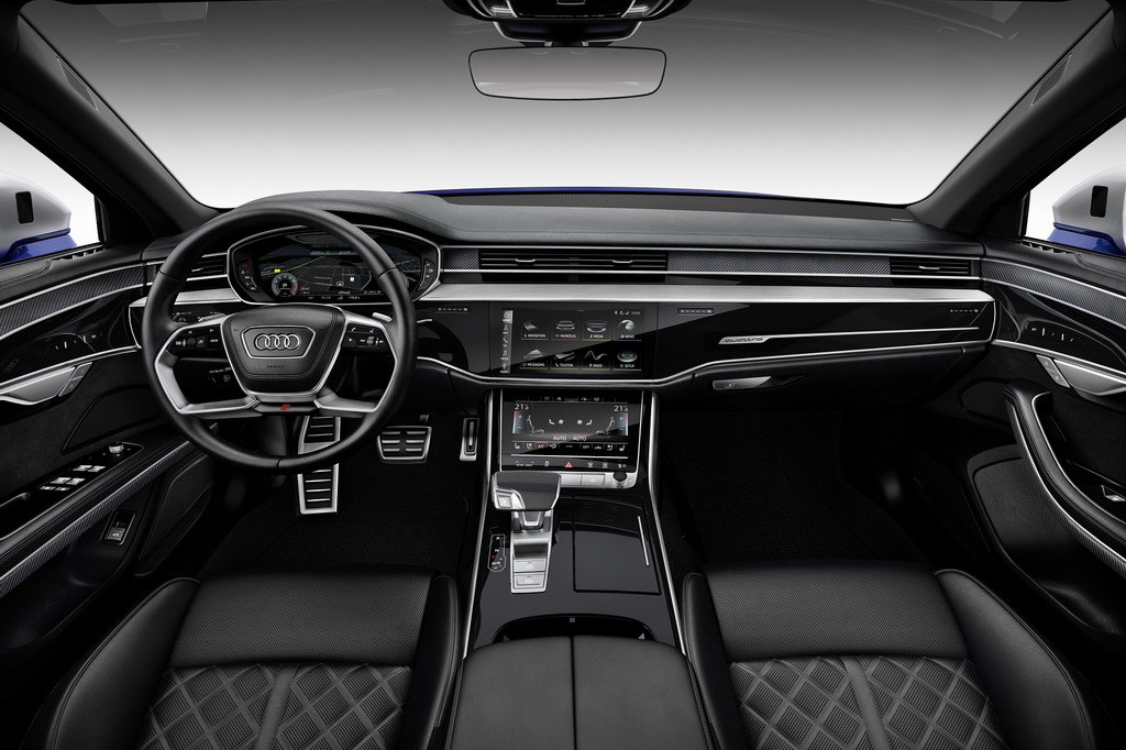 New Audi S8 interior look