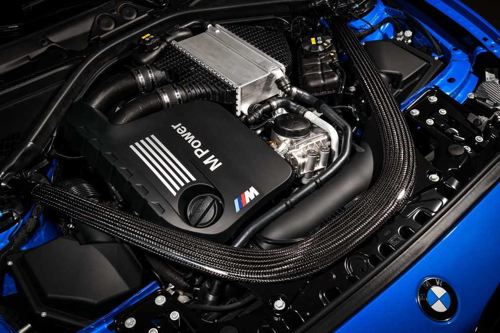BMW M2 CS engine