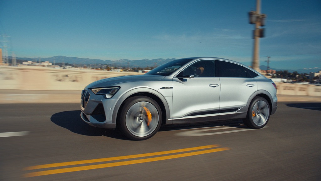 Η Audi αγκαλιάζει το «ηλεκτρικό» μέλλον