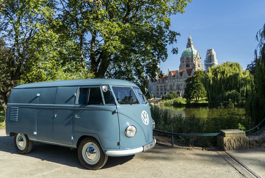 Το Volkswagen Transporter έγινε 70 ετών