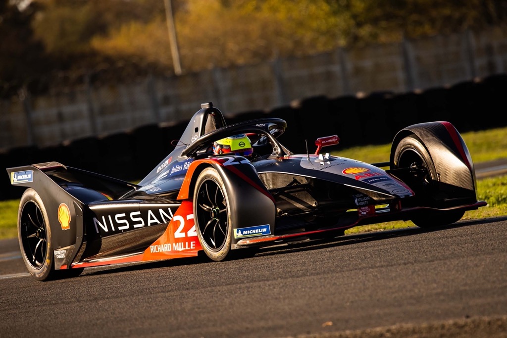 Η Nissan προσφέρει ενθουσιασμό στη Formula E