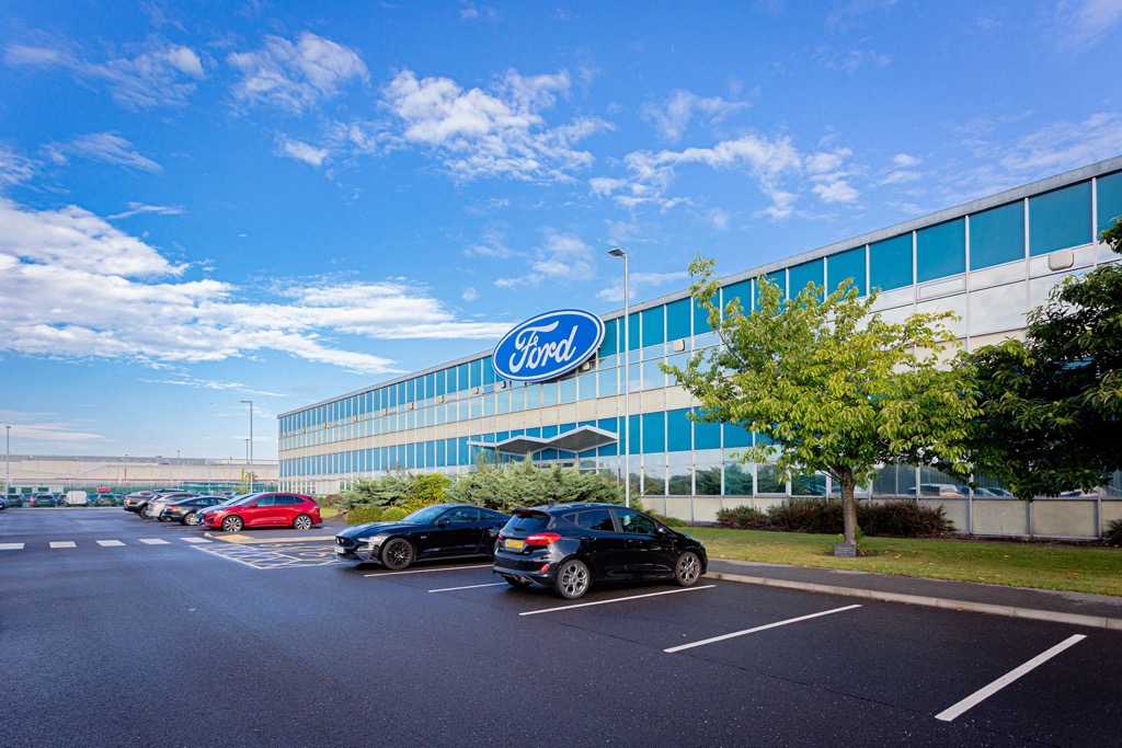 Η Ford επενδύει στο Ηνωμένο Βασίλειο