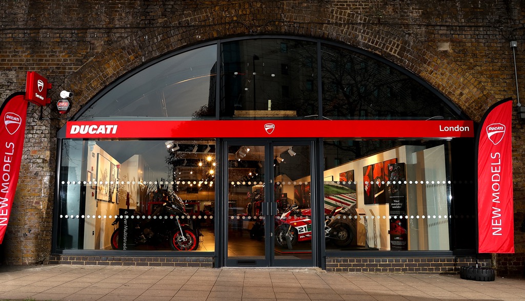 Εντυπωσιακή παρουσία της Ducati στο Λονδίνο