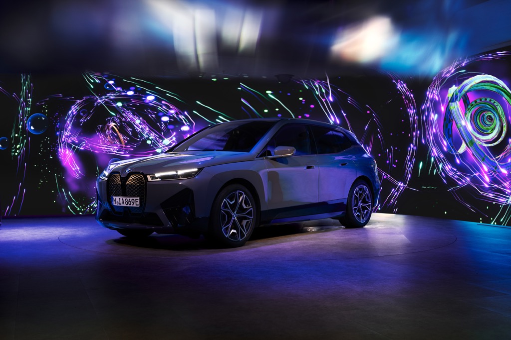 Η BMW παρουσίασε το Digital Art Mode