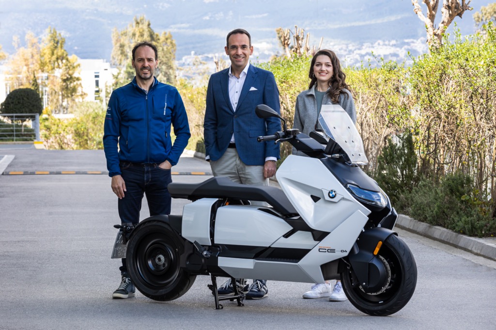 Νέο ηλεκτρικό scooter BMW CE 04