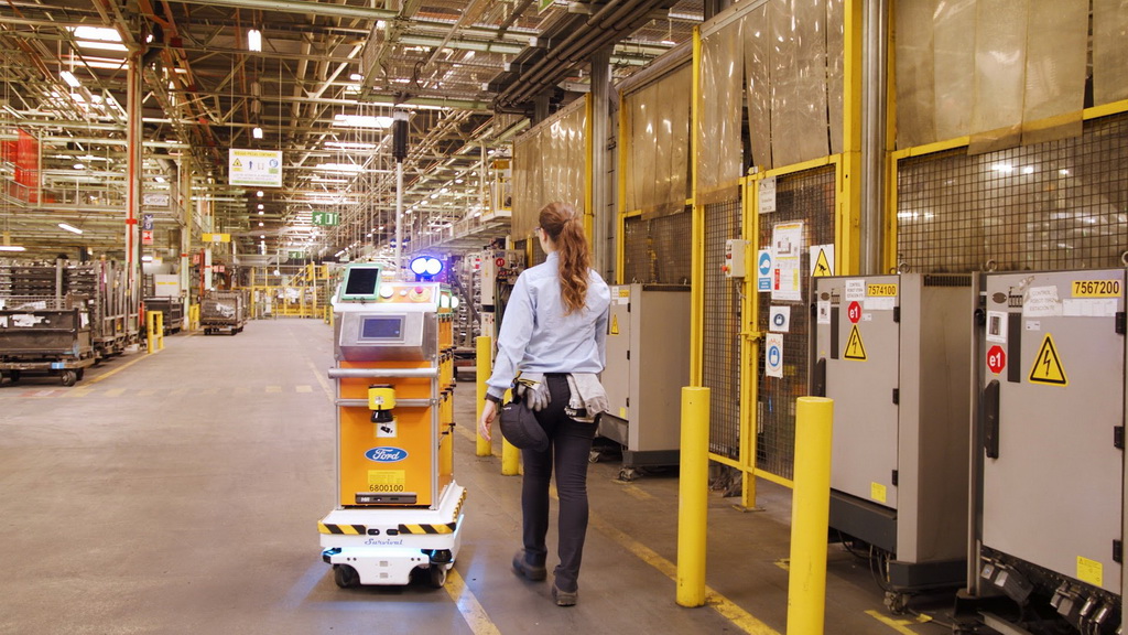 Το αυτόνομο ρομπότ της Ford σύμμαχος των εργαζομένων