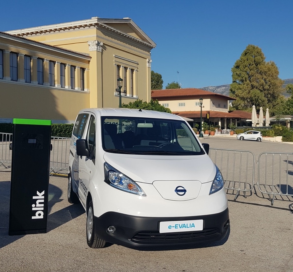 Συνεργασία Nissan με Blink Charging Hellas